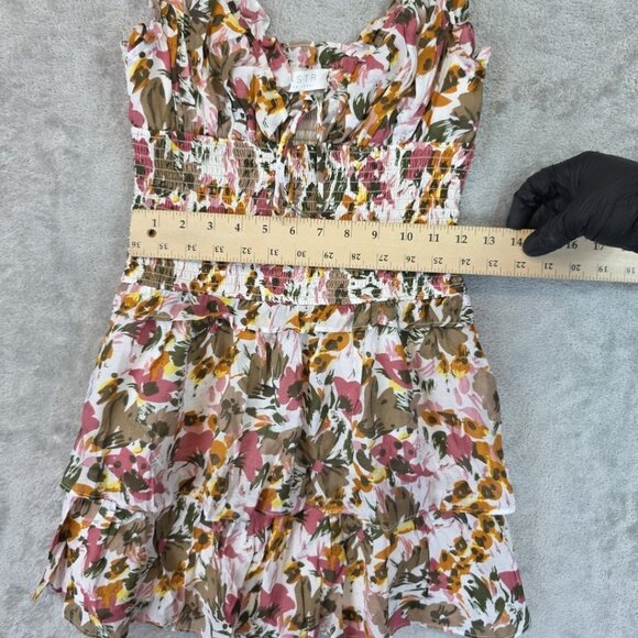ASTR the Label Blossom Dress Women's Size S White Mauve Floral Tiered Mini - Picture 11 of 13